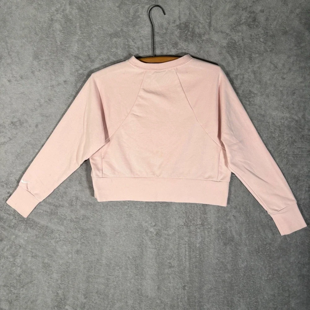 Nike Dri-FIT Women Small Pink Embossed Logo Cropped Pullover Sweatshirt Gorpcore